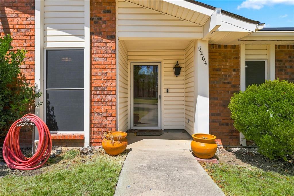 5264 Sherman Dr, The Colony, TX 75056 photo