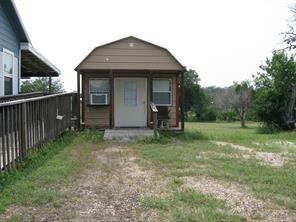 Single Family Residence in Bandera TX 4167 State Highway 173 2.jpg