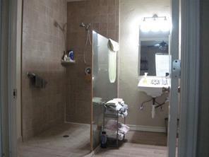 Single Family Residence in Bandera TX 4167 State Highway 173 6.jpg
