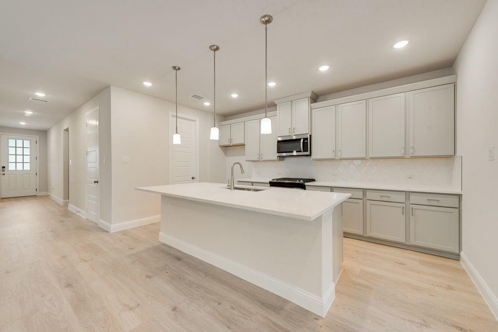 201 Hatherley St, Little Elm, TX 75068 photo