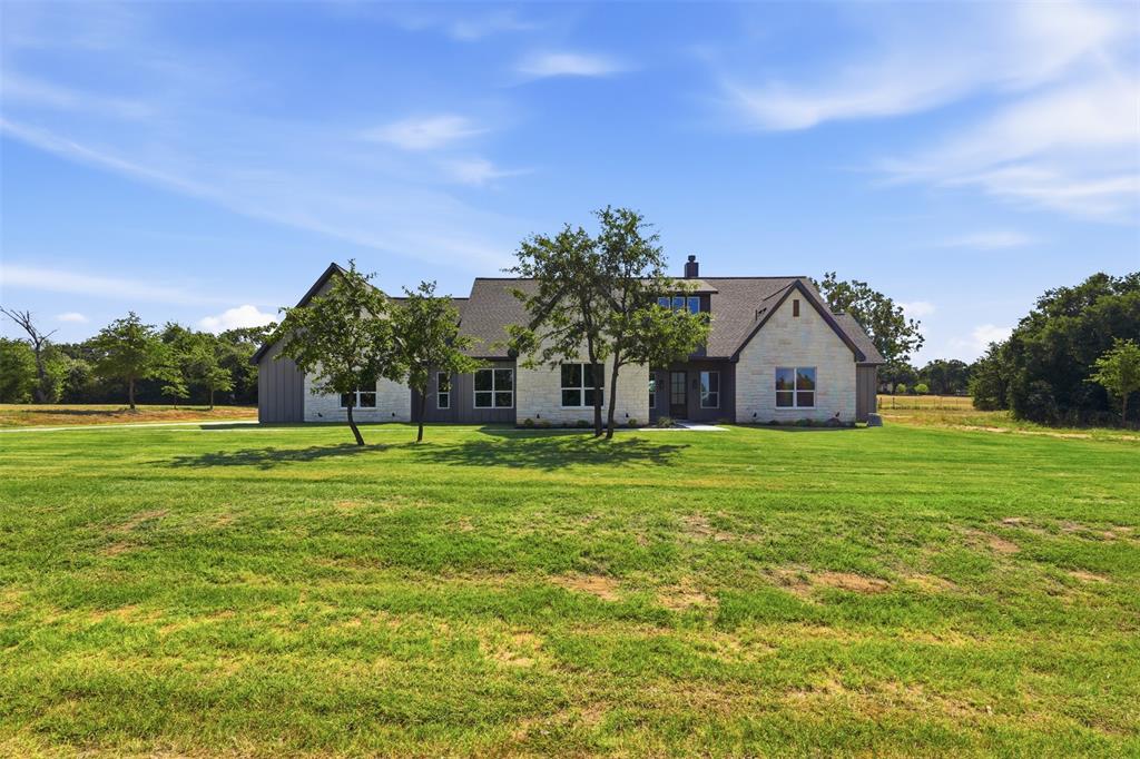 104 Springhill Ct, Springtown, TX 76082 photo