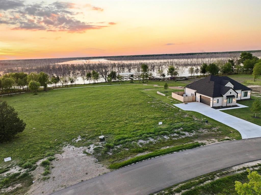 345 Shoreline Dr, Dodd City, TX 75438 photo