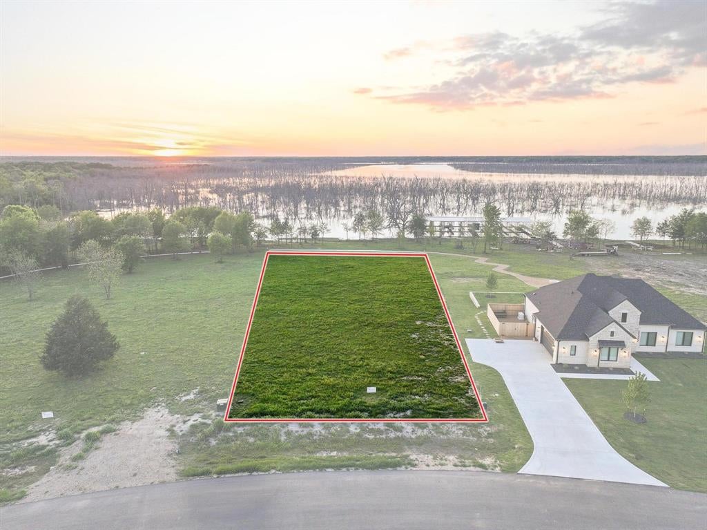 345 Shoreline Dr, Dodd City, TX 75438 photo