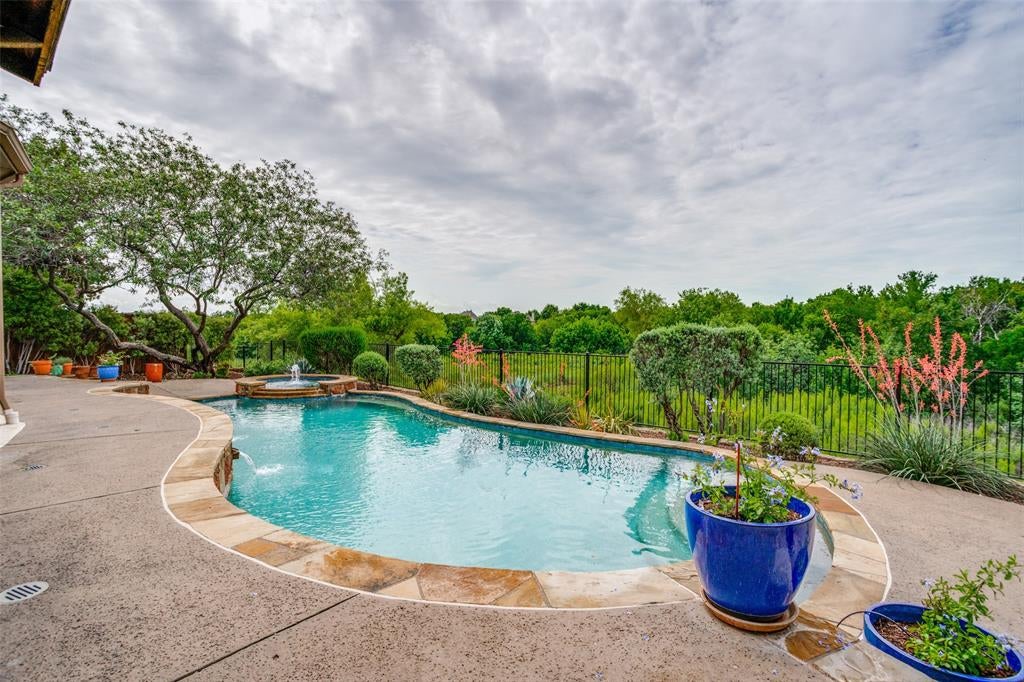 11733 Bent Creek Trl, Frisco, TX 75033 photo