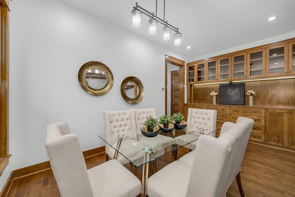 6045 Velasco Ave, Dallas, TX 75206 photo