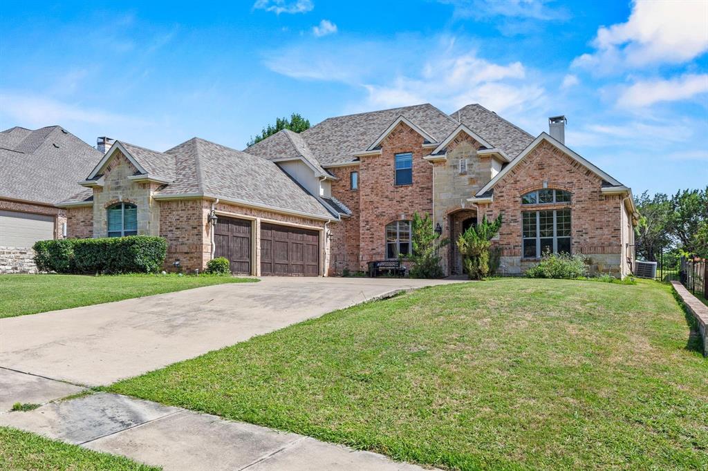 804 Bentwater Pkwy, Grand Prairie, TX 75104