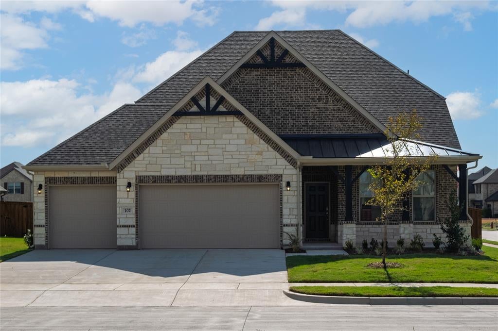 102 National Ct, Forney, TX 75126