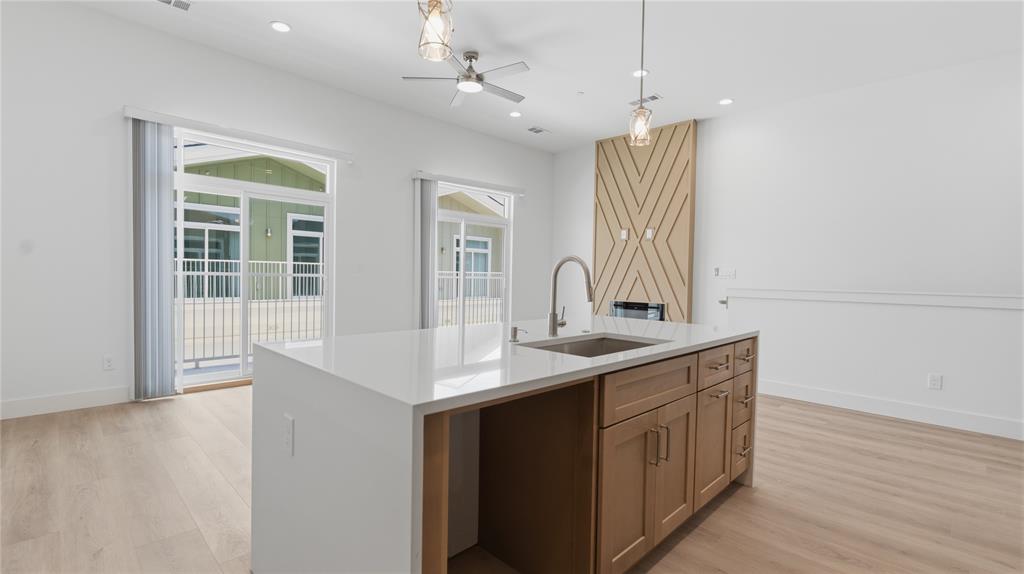 2925 Spruce Valley Ln, Dallas, TX 75233