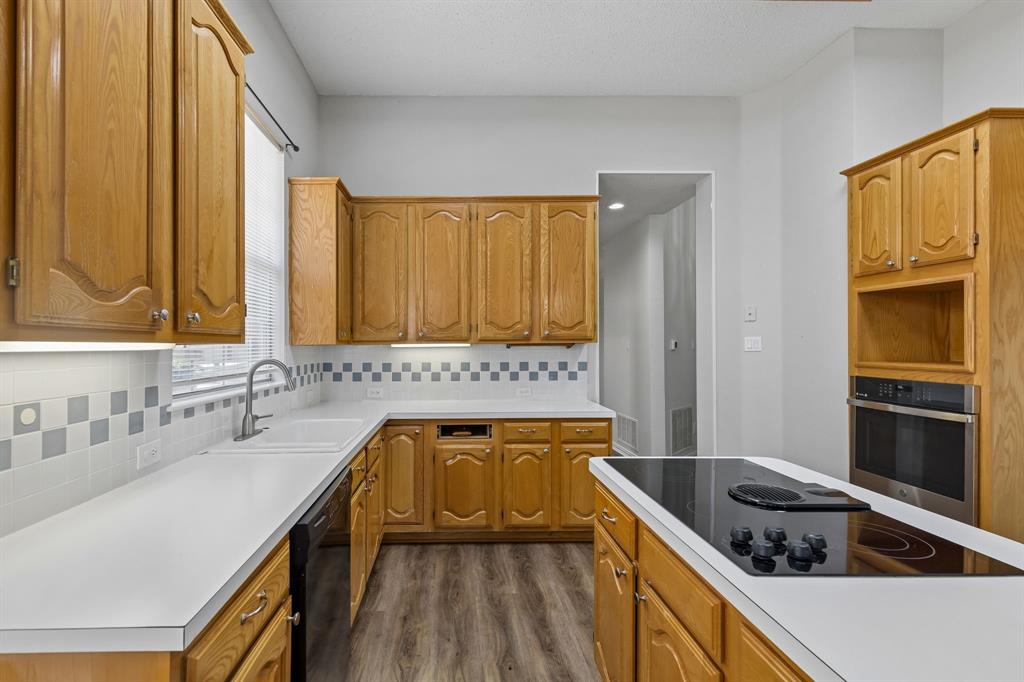 5613 Charleston Dr, Frisco, TX 75035 photo