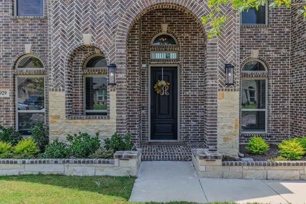 929 Gold Finch Ln, Forney, TX 75126 photo
