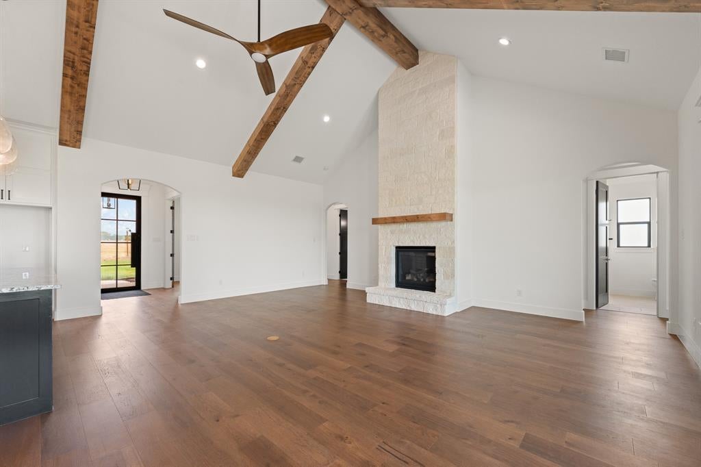12721 W Farm To Market Road 4, Godley, TX 76044 photo