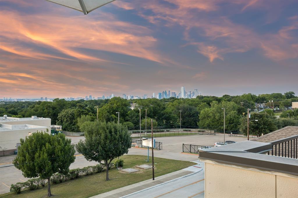 1925 Woodland Heights Pl, Dallas, TX 75208 photo