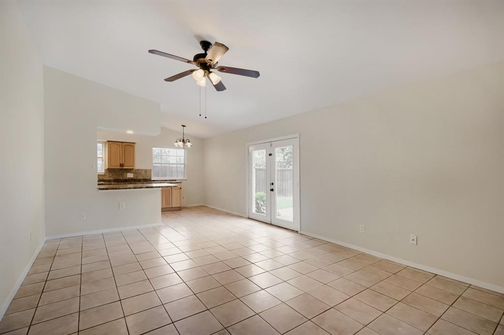 2307 Fyke Rd, Carrollton, TX 75006 photo