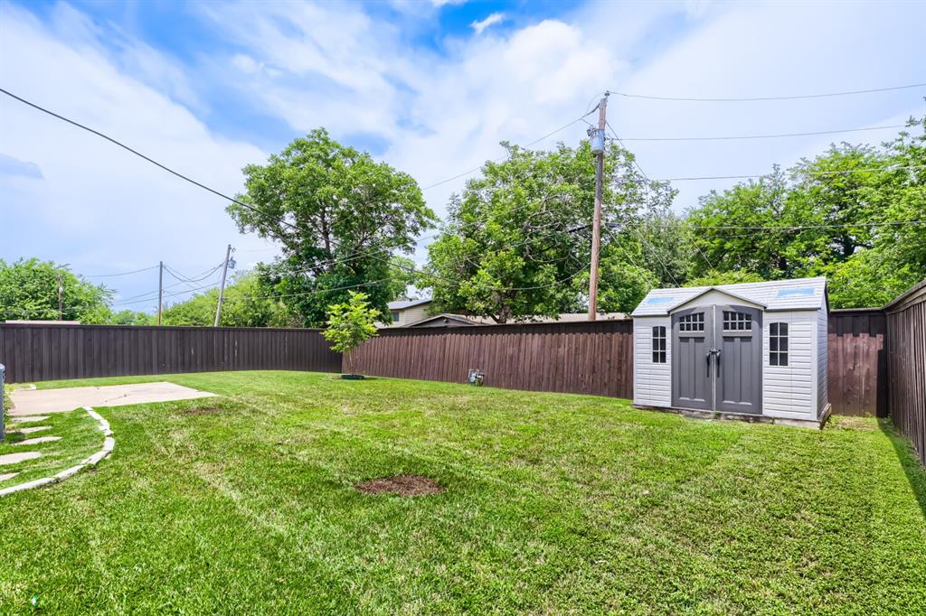 2307 Fyke Rd, Carrollton, TX 75006 photo