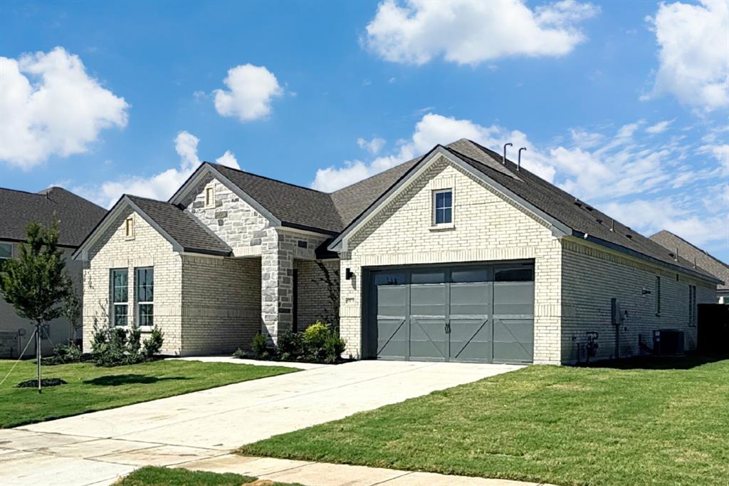 9816 Palermo Ln, Mesquite, TX 75126