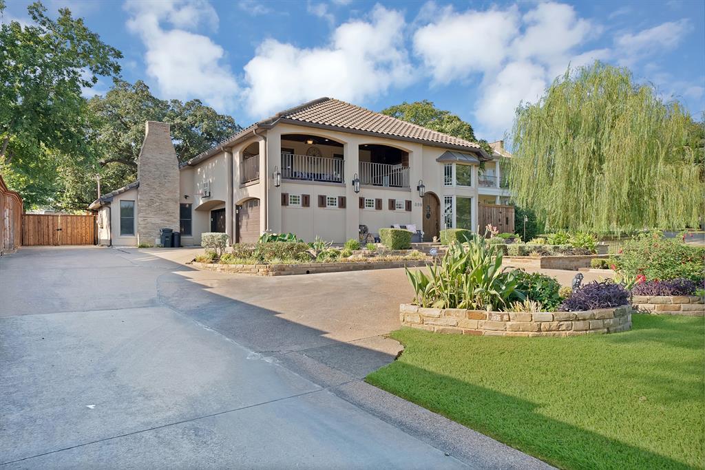 306 E Rochelle Blvd, Irving, TX 75062 photo