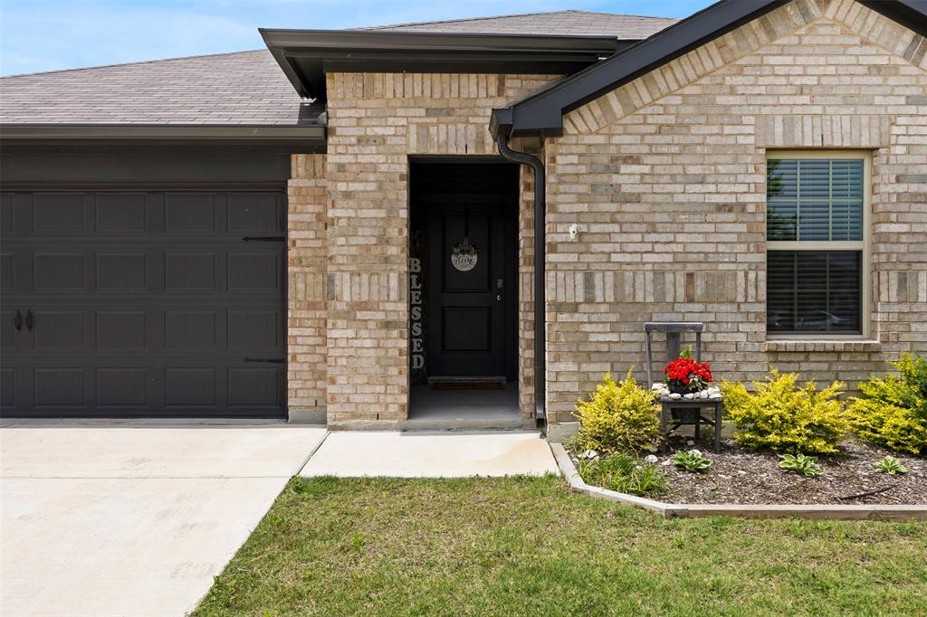 1625 Kirby Ln, Lancaster, TX 75146 photo