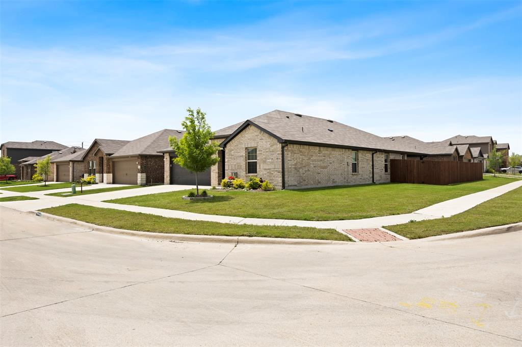 1625 Kirby Ln, Lancaster, TX 75146 photo
