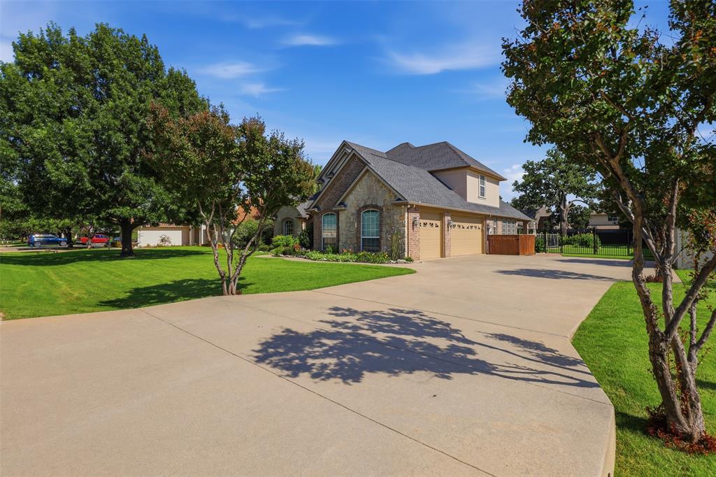 109 Palomino, Shady Shores, TX 76208 photo