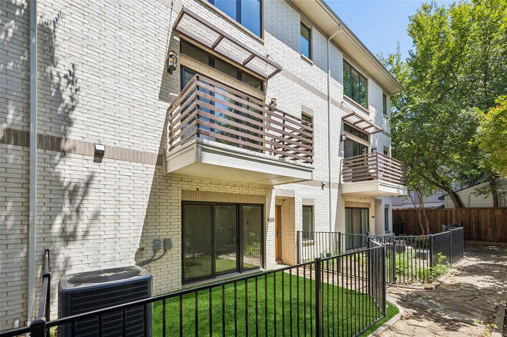 4025 Lemmon Tree Pl, Dallas, TX 75219 photo