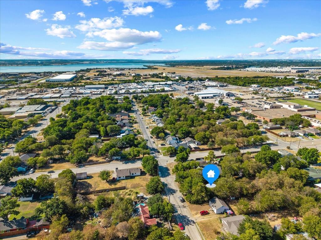409 29 St, Grand Prairie, TX 75050 photo