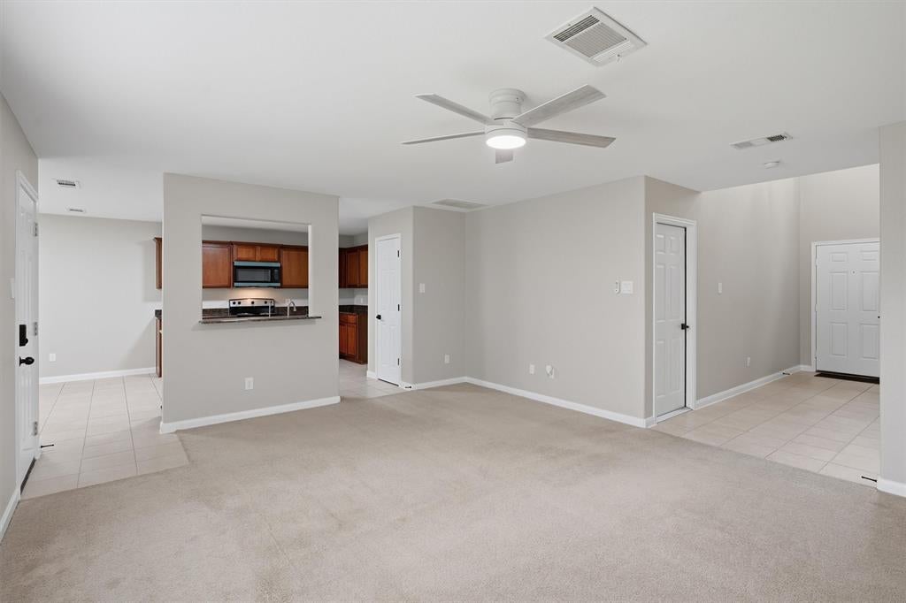 161 Dodge City Trl, Newark, TX 76071 photo