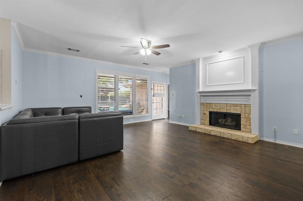 329 Bricknell Dr, Coppell, TX 75019 photo