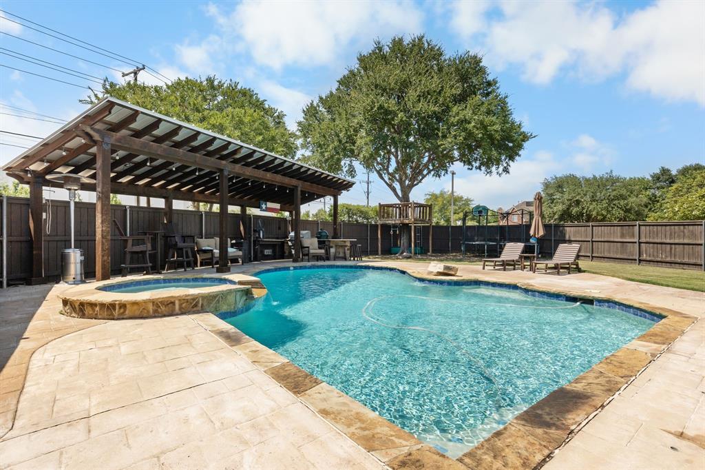 329 Bricknell Dr, Coppell, TX 75019 photo