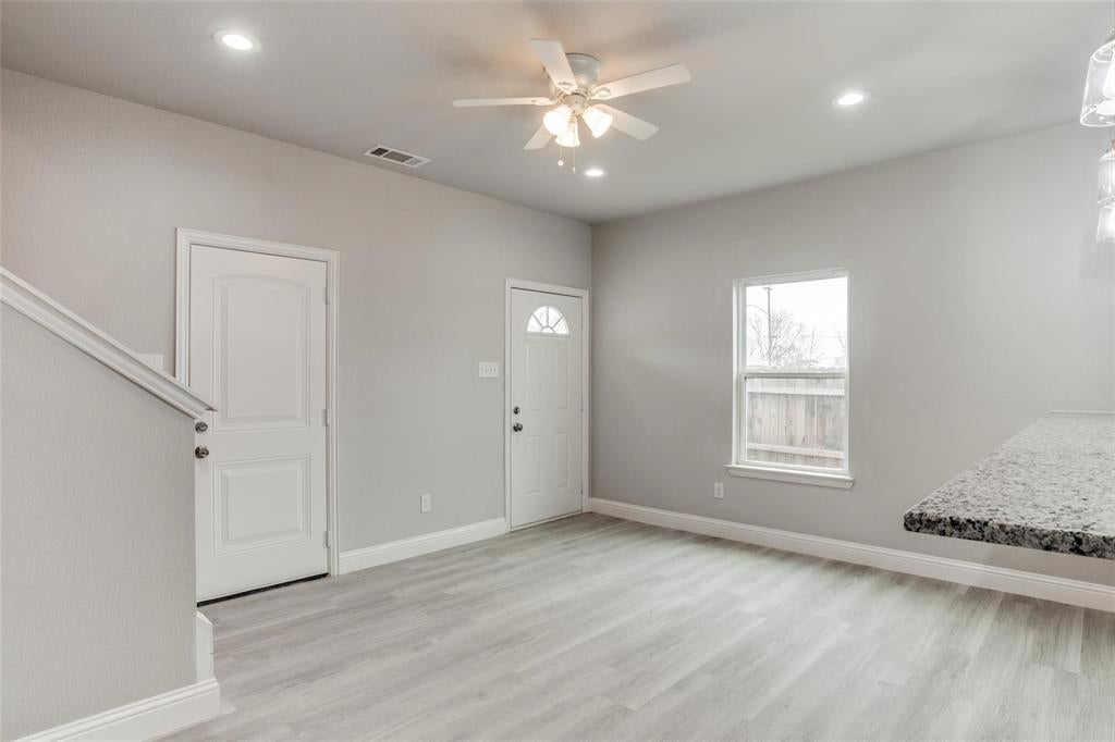 1609 Daniel St, Fort Worth, TX 76104 photo