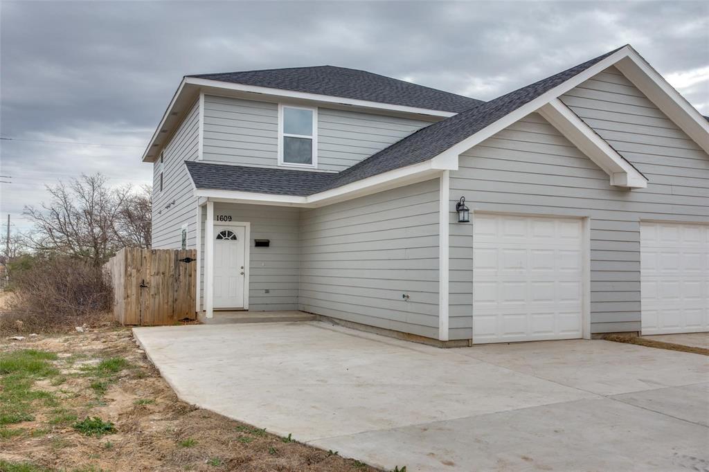 1609 Daniel St, Fort Worth, TX 76104