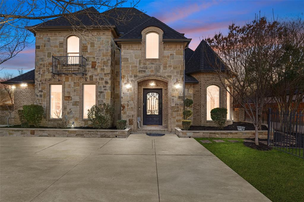 3310 Collard Rd, Arlington, TX 76017