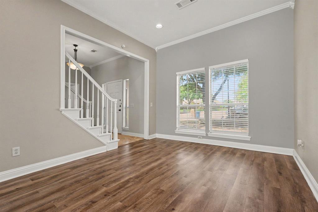 3711 Penny Ln, Carrollton, TX 75007 photo