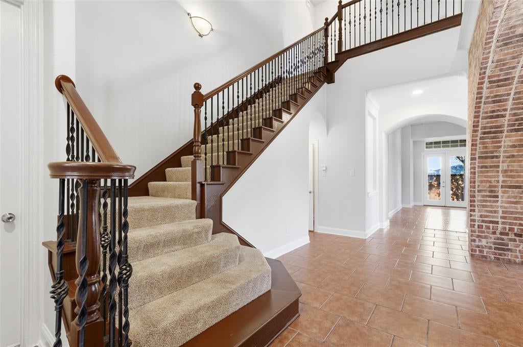 11327 Mounts Run Dr, Dallas, TX 75218 photo