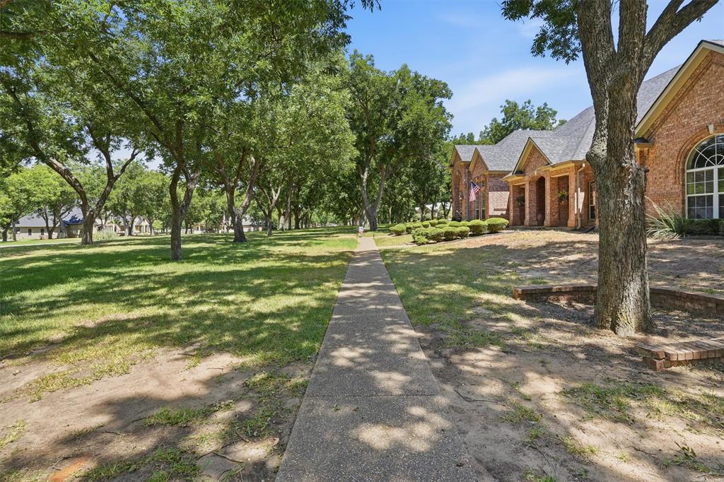 7405 Fox Fire Ct, Granbury, TX 76049 photo