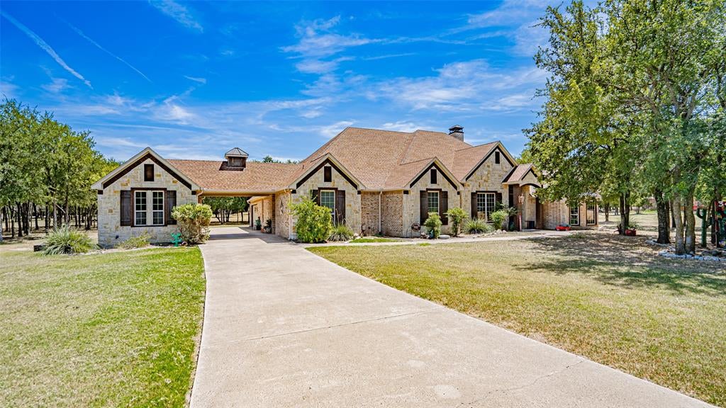 345 Sugartree Cir, Lipan, TX 76462 photo