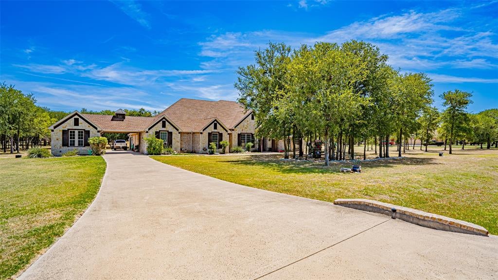 345 Sugartree Cir, Lipan, TX 76462 photo