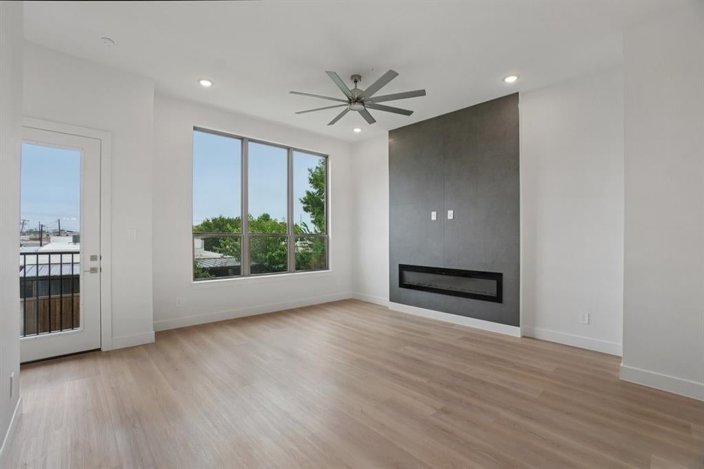 13351 Goodland St #202, Farmers Branch, TX 75234 photo