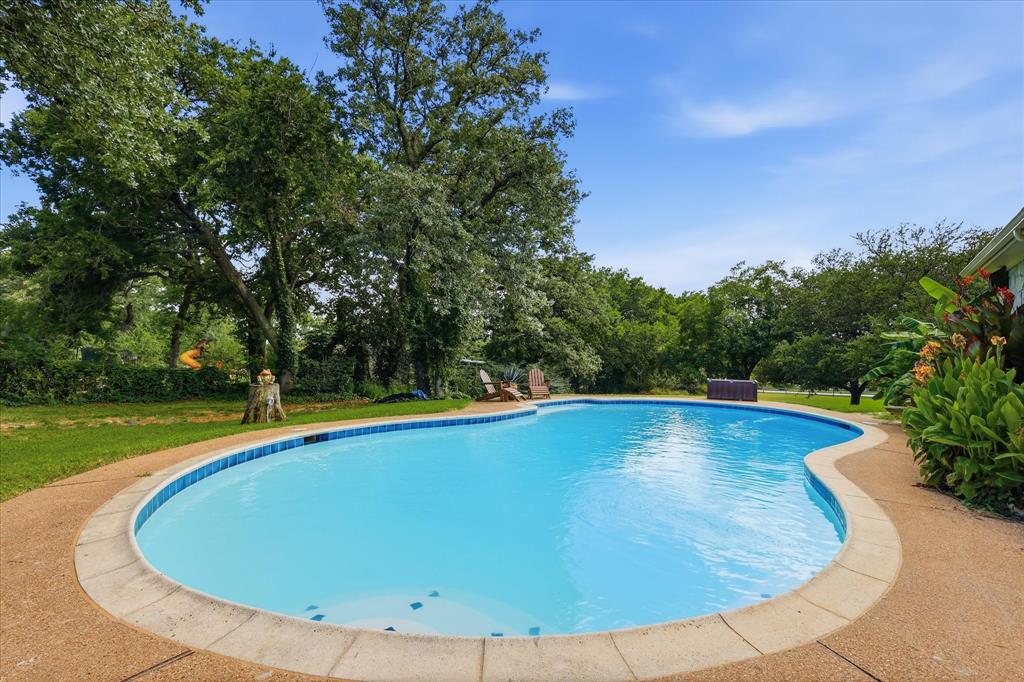 10308 Lisa Jean Dr, Crowley, TX 76036 photo