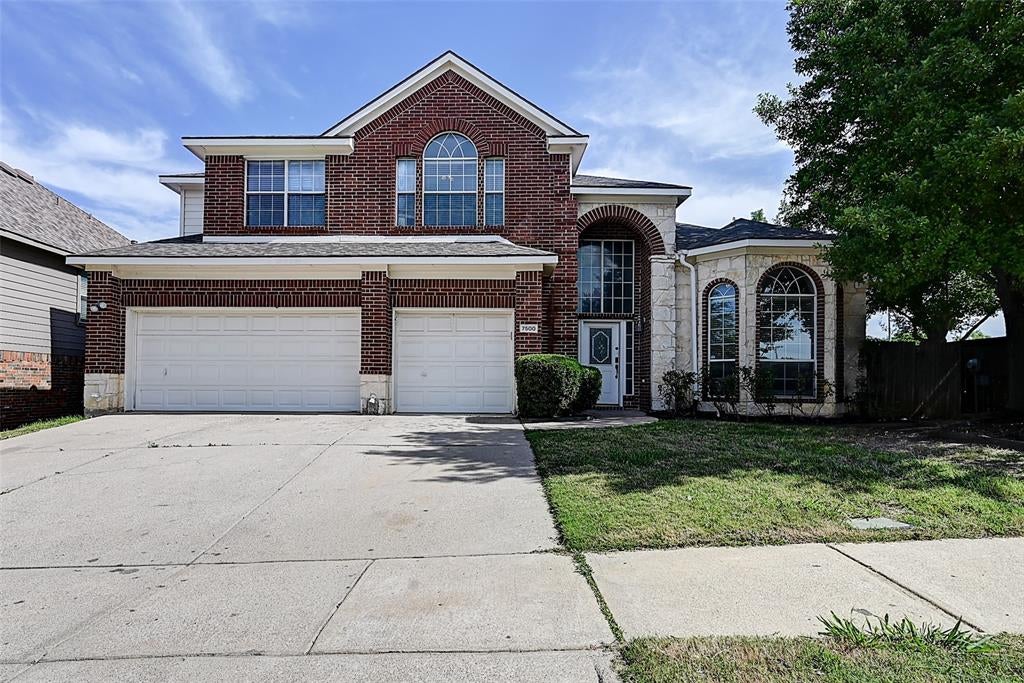 7500 Parkgate Dr, Fort Worth, TX 76137