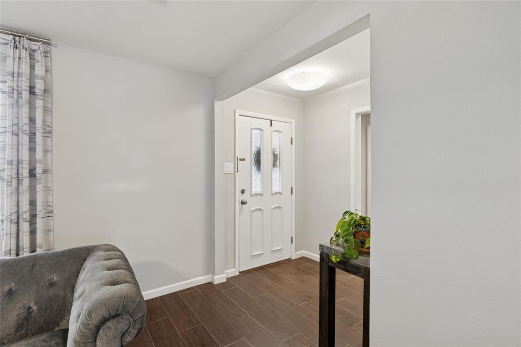 1501 Austrian Rd, Grand Prairie, TX 75050 photo