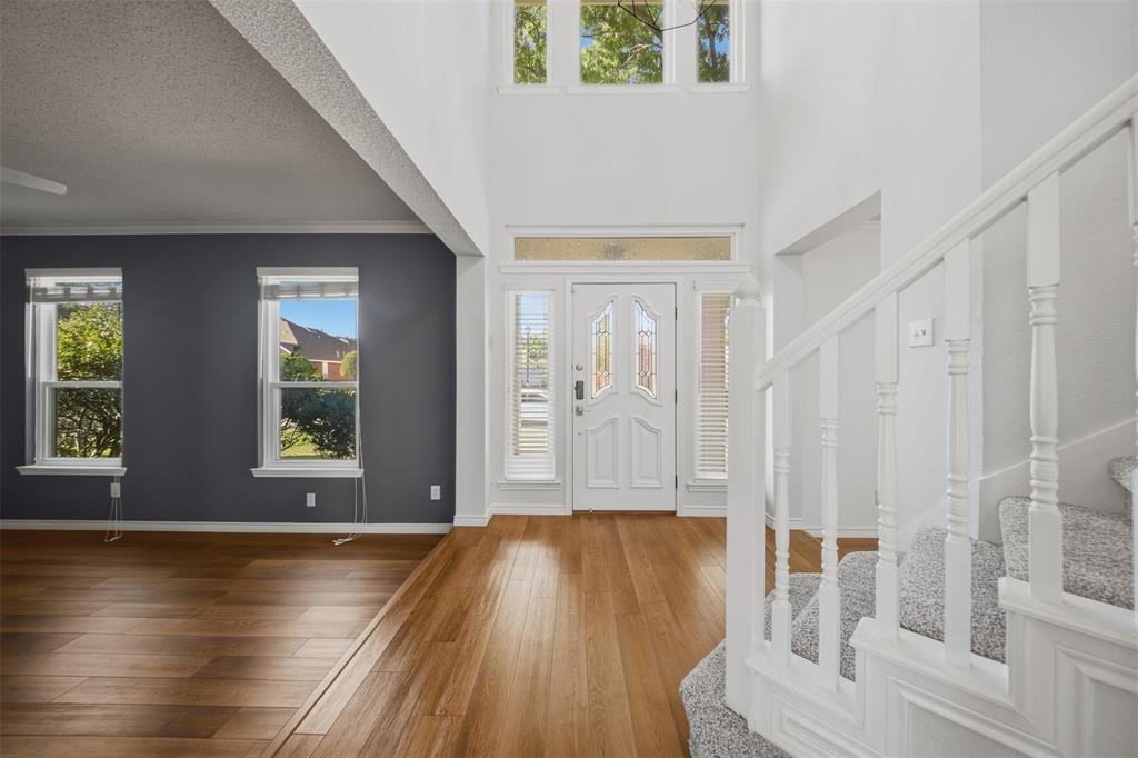 1427 Susan Ln, Carrollton, TX 75007 photo