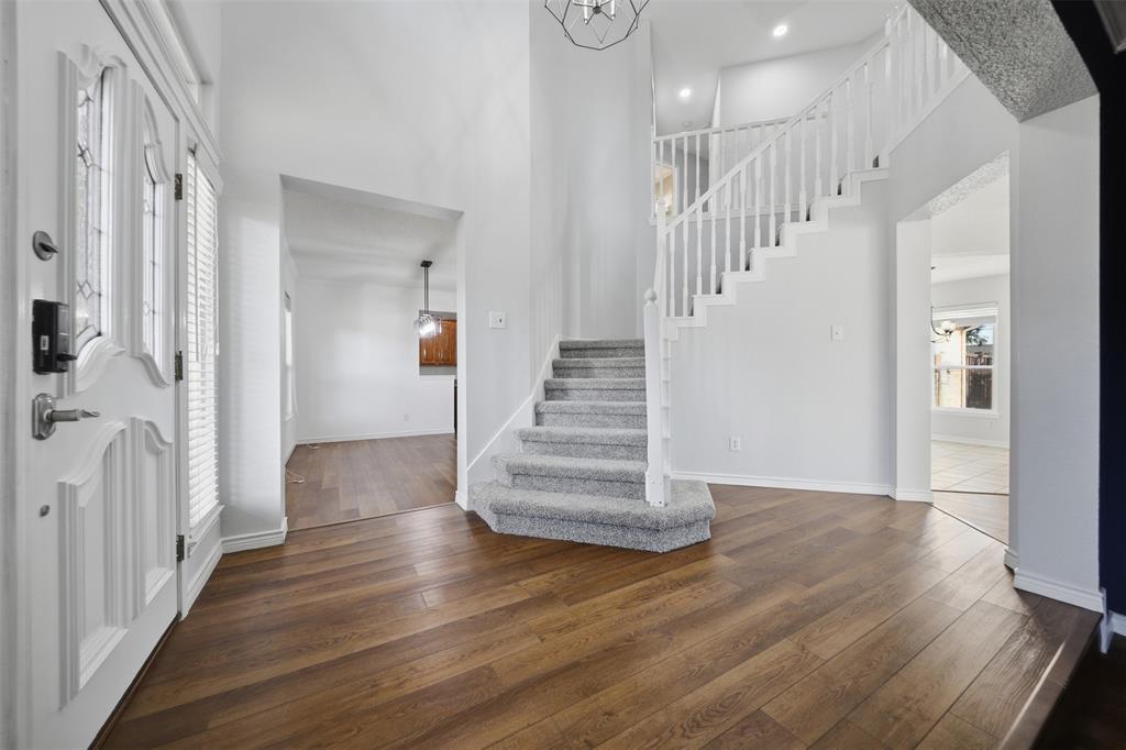 1427 Susan Ln, Carrollton, TX 75007 photo