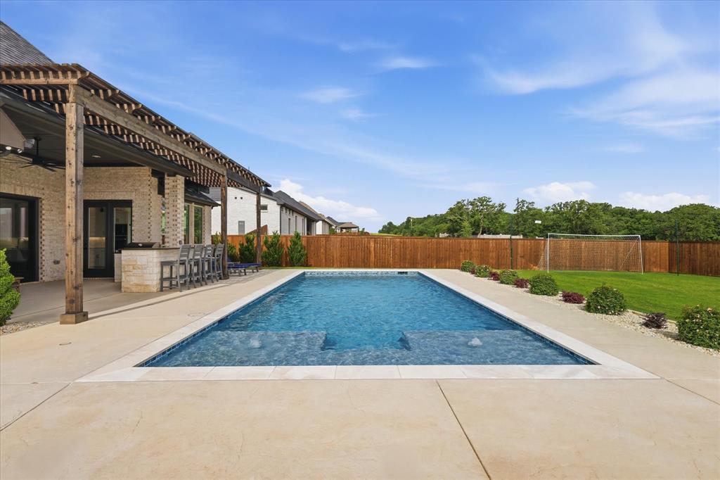 7405 Canyon Pt, Argyle, TX 76226 photo