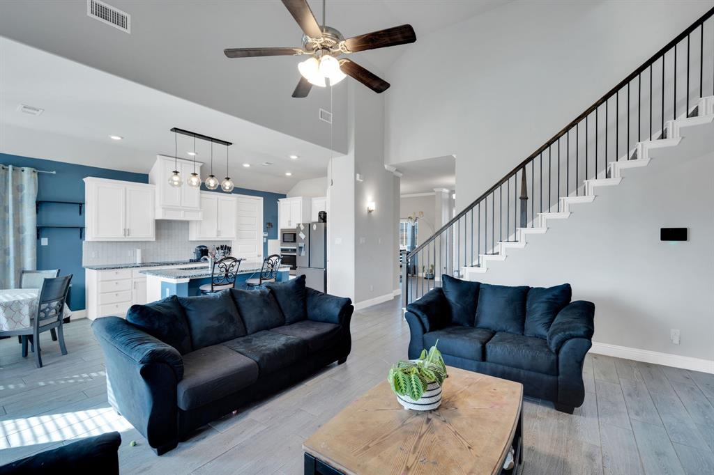 320 Berkeley Dr, Waxahachie, TX 75167 photo