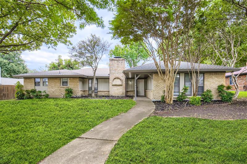 1724 Midcrest Dr, Plano, TX 75075