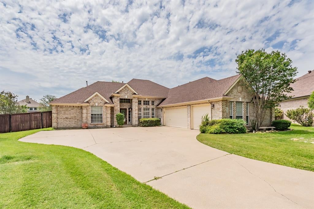 1534 Spring Lake Dr, Keller, TX 76248 photo