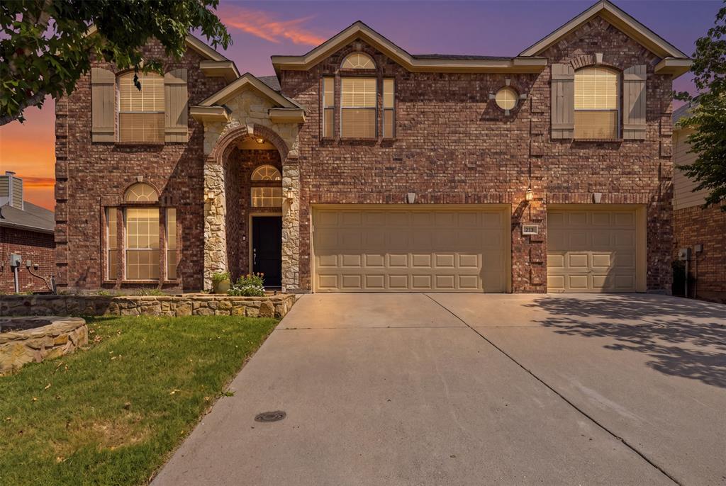 424 High Desert Dr, Fort Worth, TX 76131 photo
