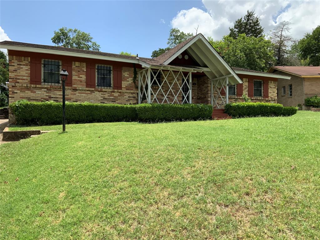1430 Summertime Ln, Dallas, TX 75241