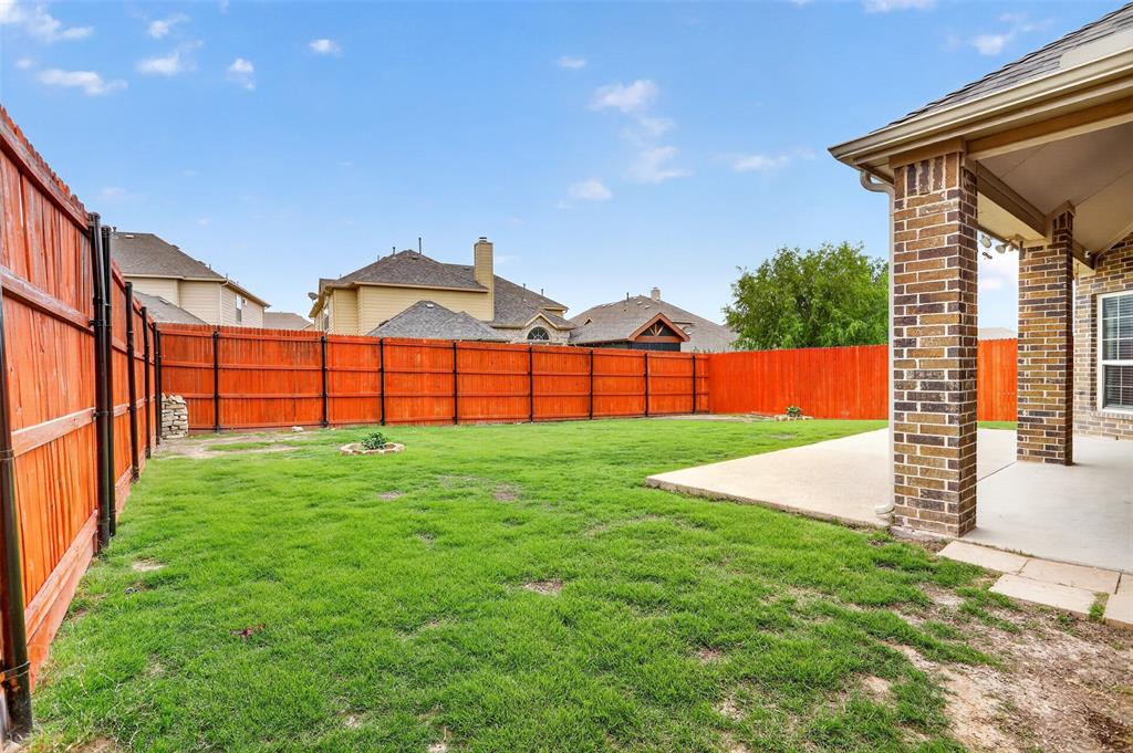 5817 Pine Flat Ct, Fort Worth, TX 76179