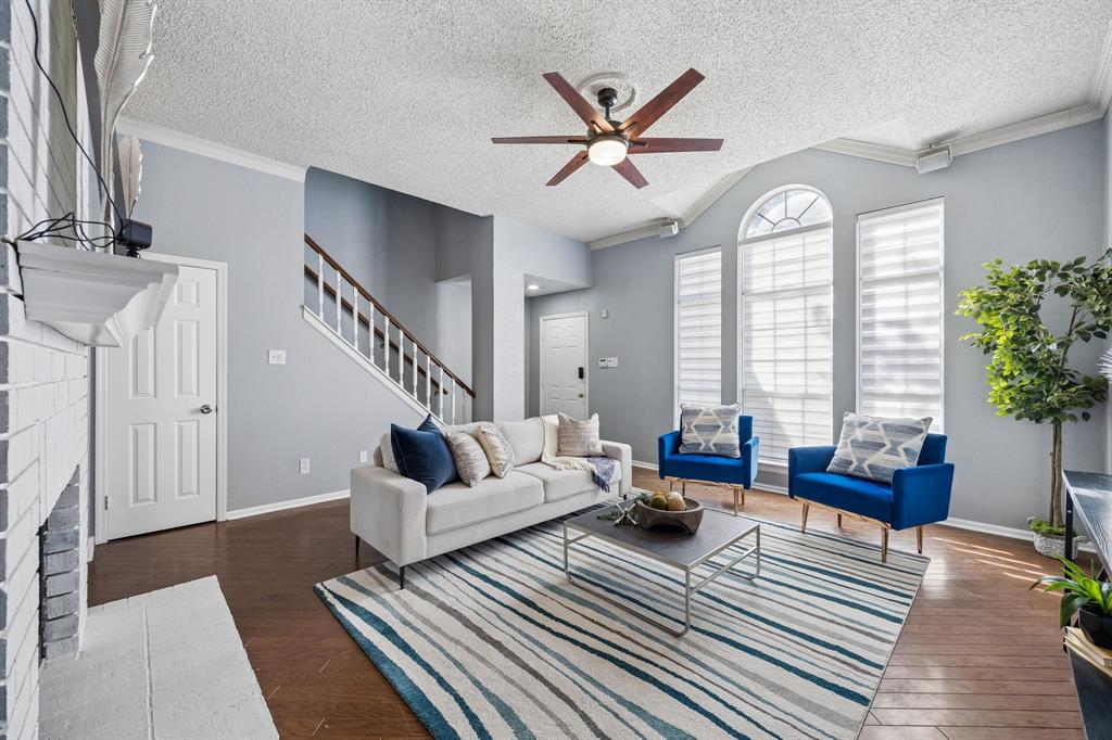 5639 Centeridge Dr, Dallas, TX 75249